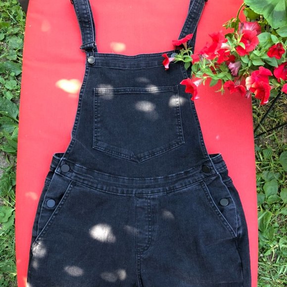 Urban outfitters black overalls - Picture 1 of 4
